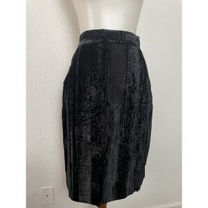 Tahari Vintage Pencil Skirt Pleated Velvet Textured Print